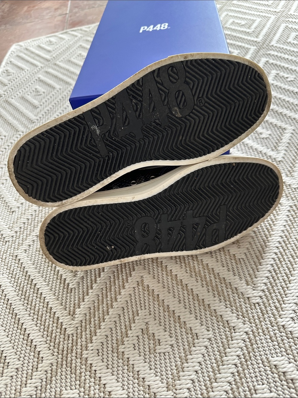 P448- Jack Sneaker in Capri - Picture 5 of 6